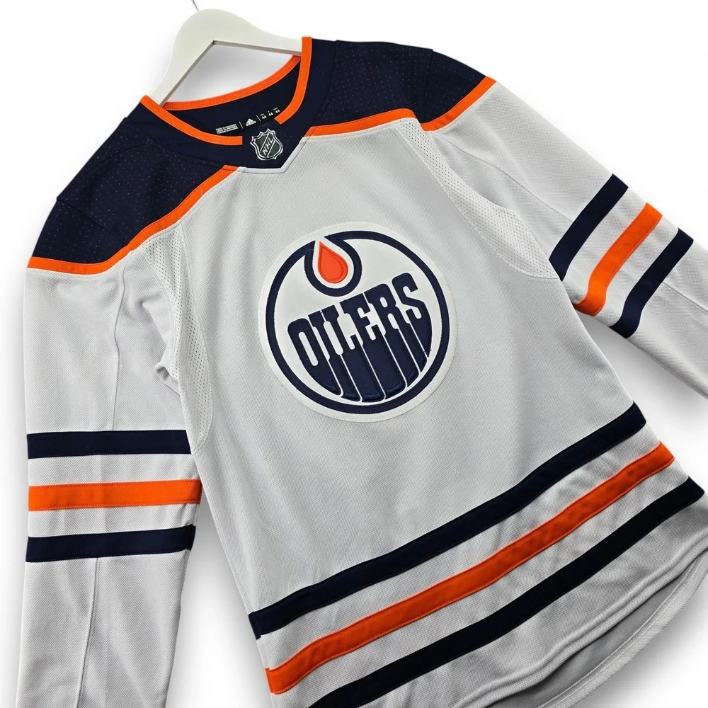 Adidas Edmonton Oilers NHL Jersey Mens 44 White Primegreen Authentic Fight Strap